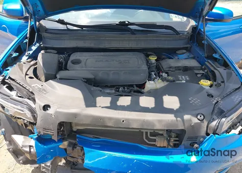 2020 Jeep Cherokee Altitude 4X4 z USA, uszkodzony, nr VIN 1C4PJMLB2LD533013